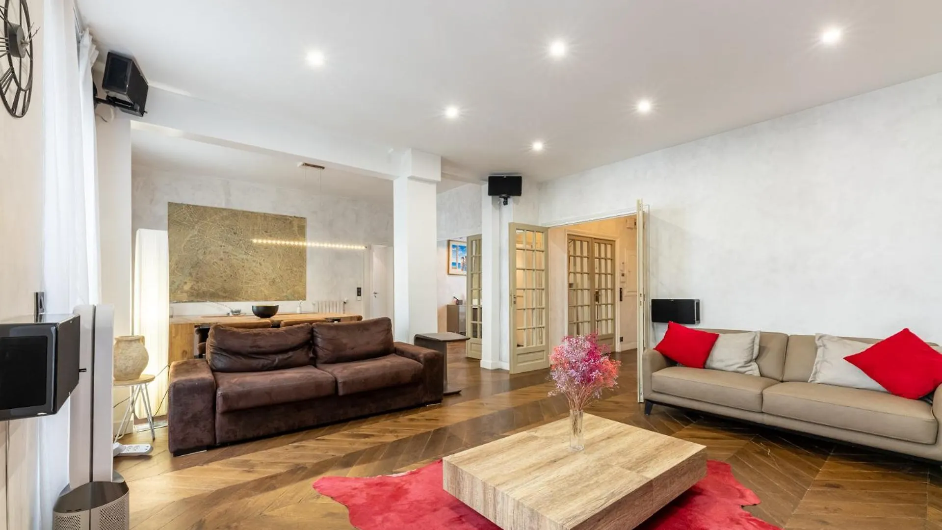 Paris Passy Spacieux 2 Chambres Balcon France