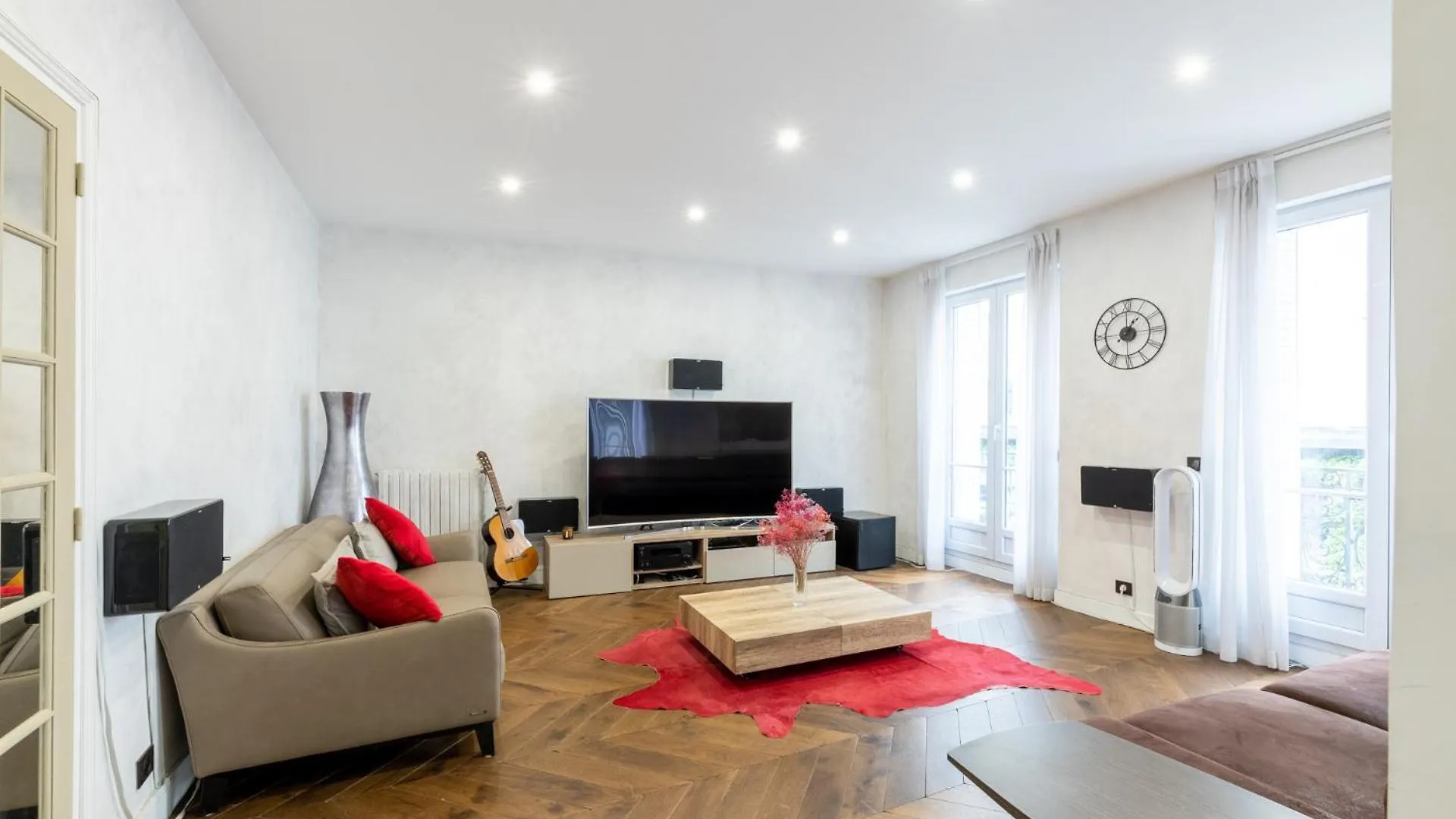 Paris Passy Spacieux 2 Chambres Balcon 0*,  France
